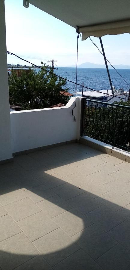 Γεώργιος Παπαϊωάννου Ενοικιαζόμενα Δωμάτια Khrónia Exterior photo
