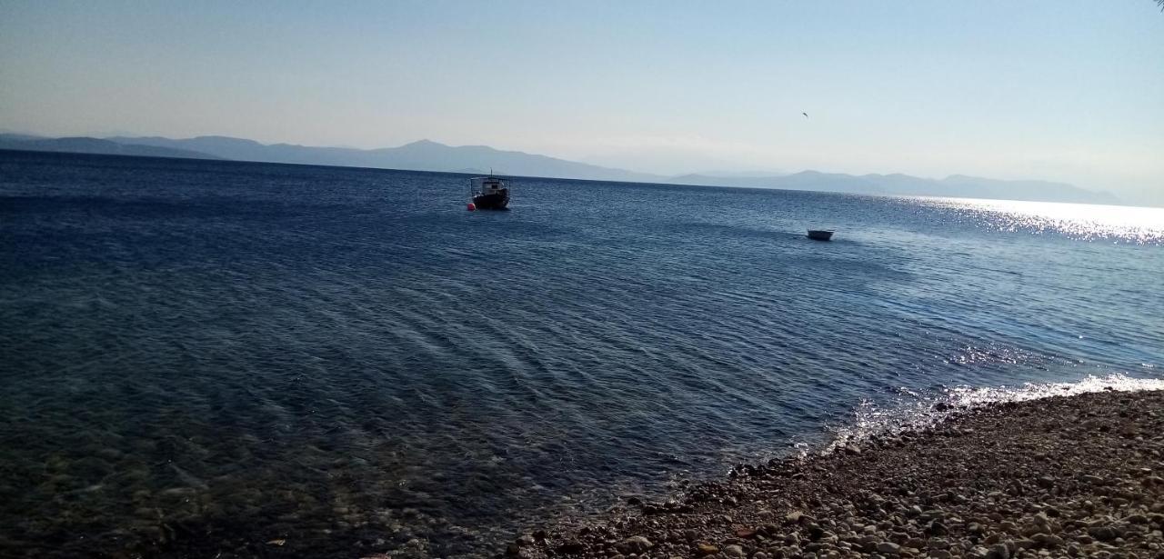 Γεώργιος Παπαϊωάννου Ενοικιαζόμενα Δωμάτια Khrónia Exterior photo
